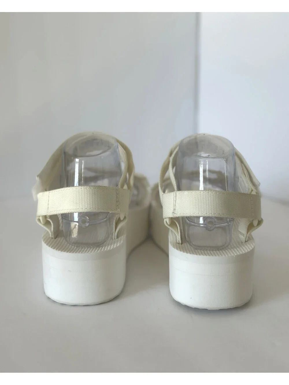 Teva Womens Platform Universal Sandal Size 9 White Strappy Platform Adjustable